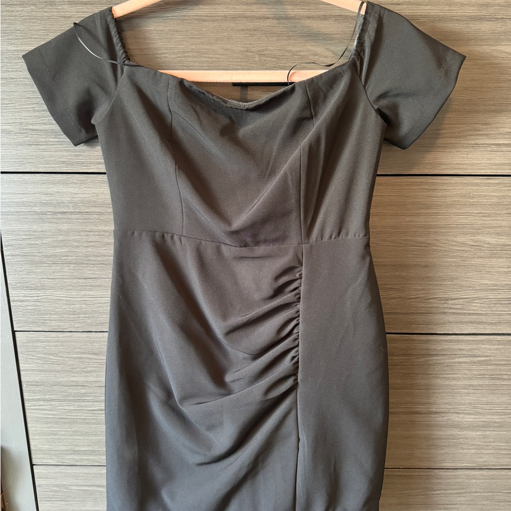Sam Edelman Black Off-Shoulder Ruched Midi Dress